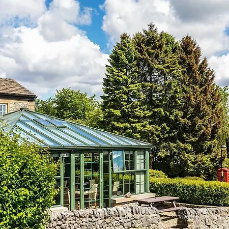 Wharfe - Complimentary Access